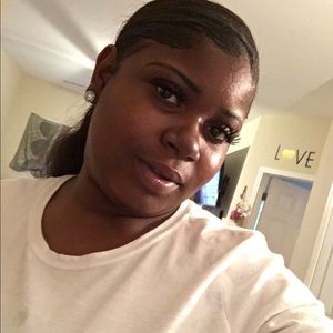 Meet your Posher, Katherine